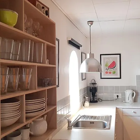 Alojamento de Acomodação e Pequeno-almoço Bed & Kitchen Marstal
